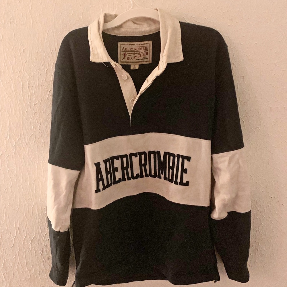 Vintage Abercrombie collar neck